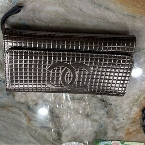 Chic Metallic Wallet with Logo